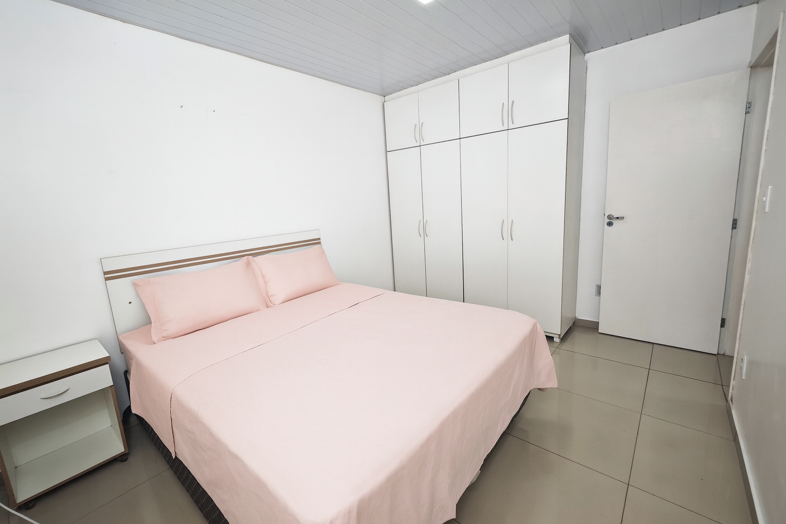 54 - UM DORM - 4 PAX.png